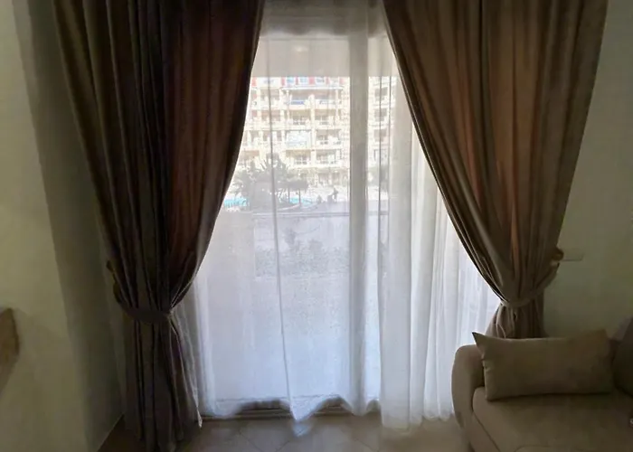 Florenza Khamsin Luxury